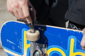How to Change Skateboard Wheels